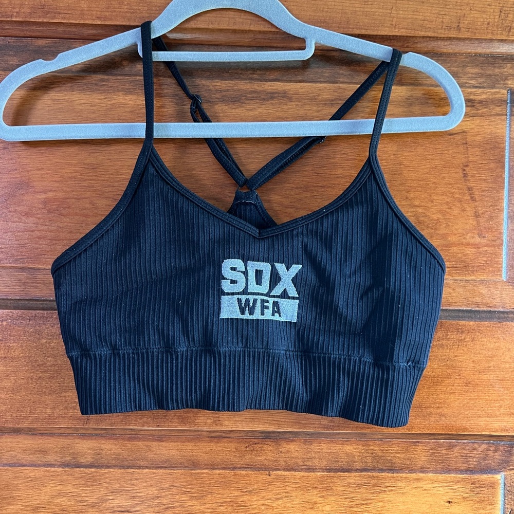Black Ribbed Sports Bra